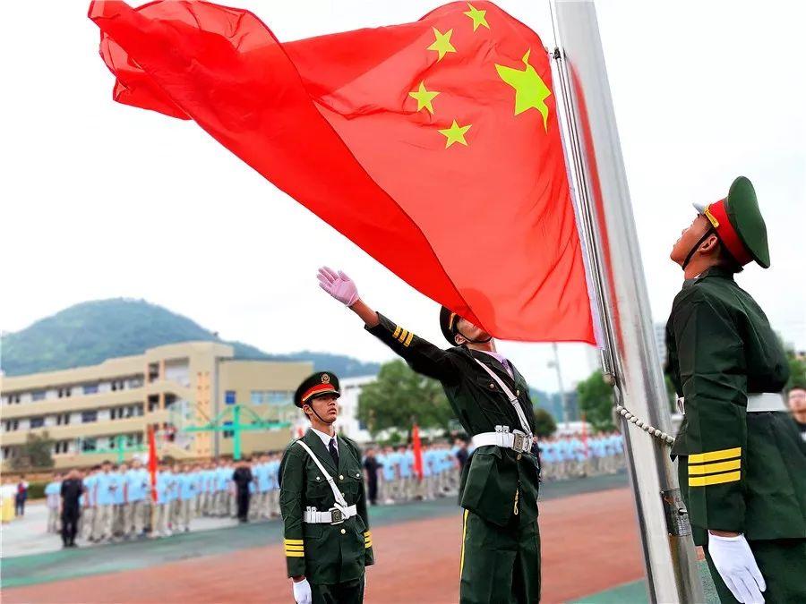瞭望 | 吃空气产万物的“蓝藻工厂”走入现实